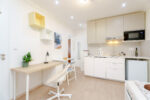 Sunny and nice studio near metro - Image 9