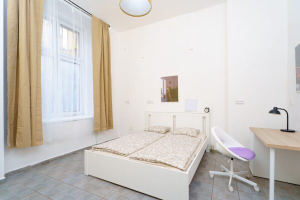 Modern studio apartment in Prague for rent - Image 4