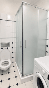 Nice Apartment Near River & City Center – Vyšehradská, Prague - Image 12